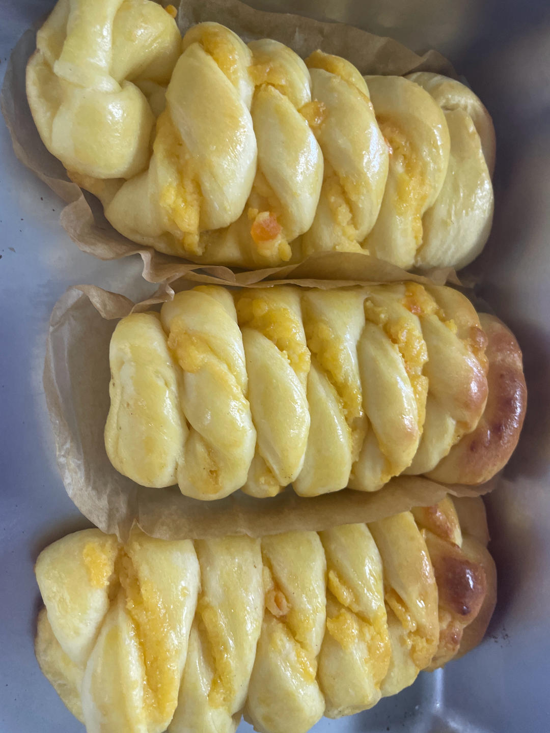 咸蛋黄奶酥面包（免模具）