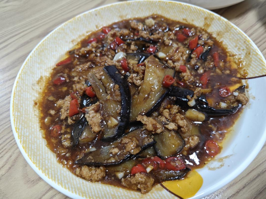 开胃下饭菜！巨简单的家常鱼香茄子煲