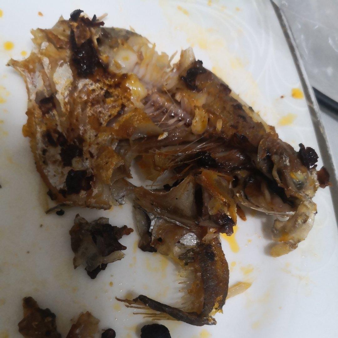 不腥的冷冻鲳鱼做法（盐煎鲳鱼，红烧鲳鱼，香辣鲳鱼）