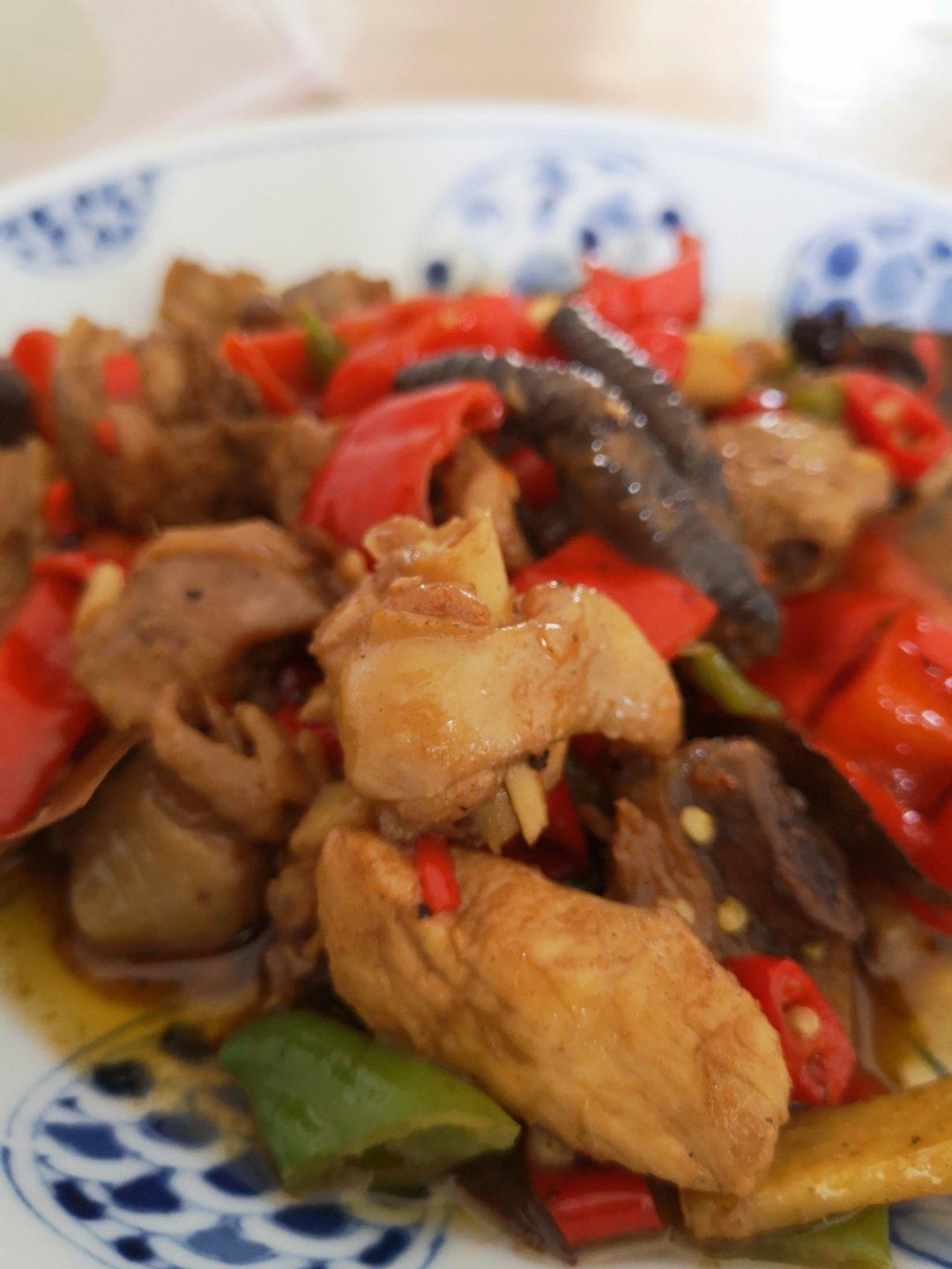 辣椒炒鸡（妈妈的味道）