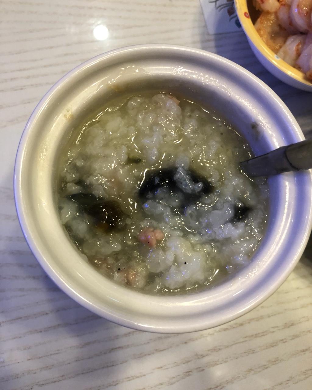 皮蛋瘦肉粥