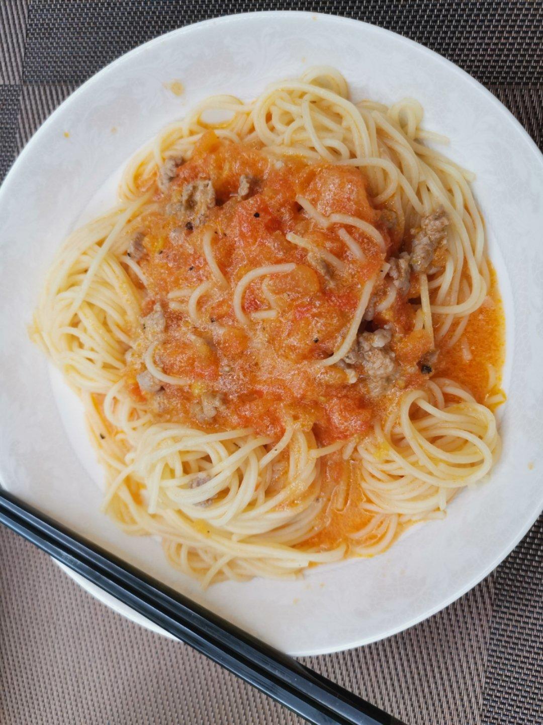 （完胜必胜客的）番茄肉酱意大利面～