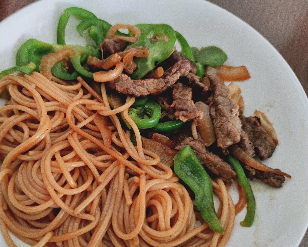比餐厅好吃的黑椒牛柳意面🍝零失败简单教程