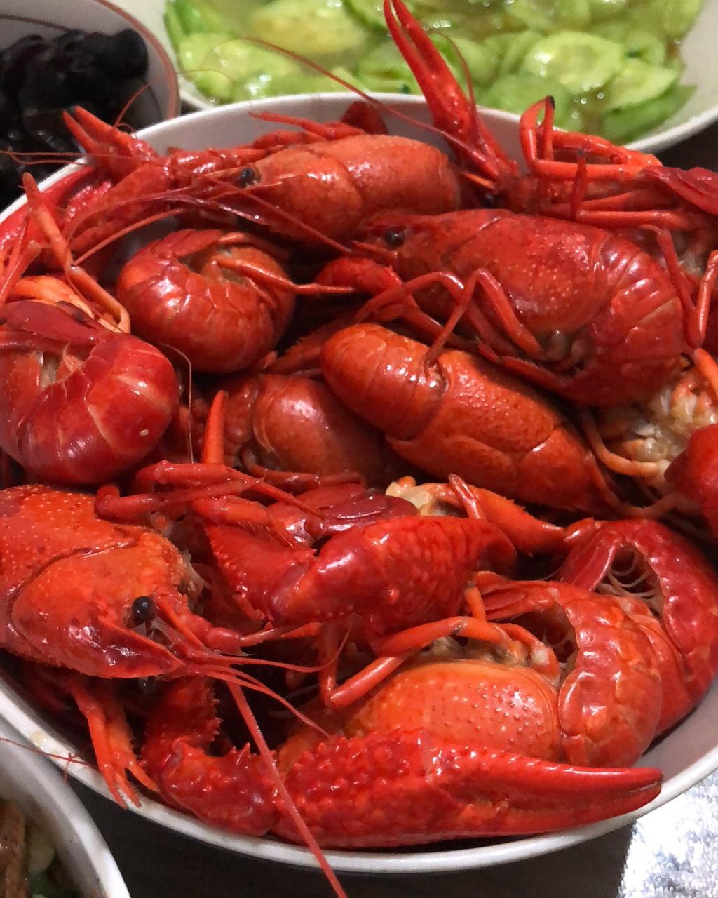 蒸虾VS麻小VS白灼小龙虾