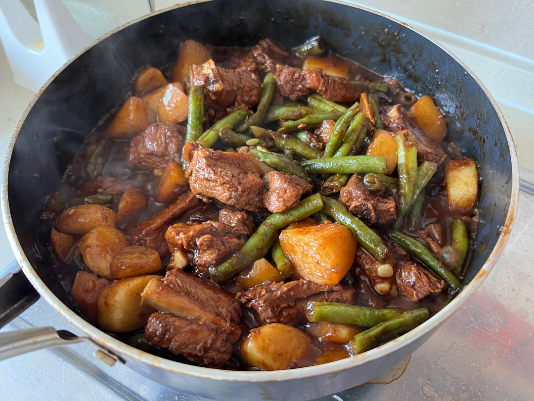硬菜代表--排骨炖豆角土豆（豆角焖面胚子）