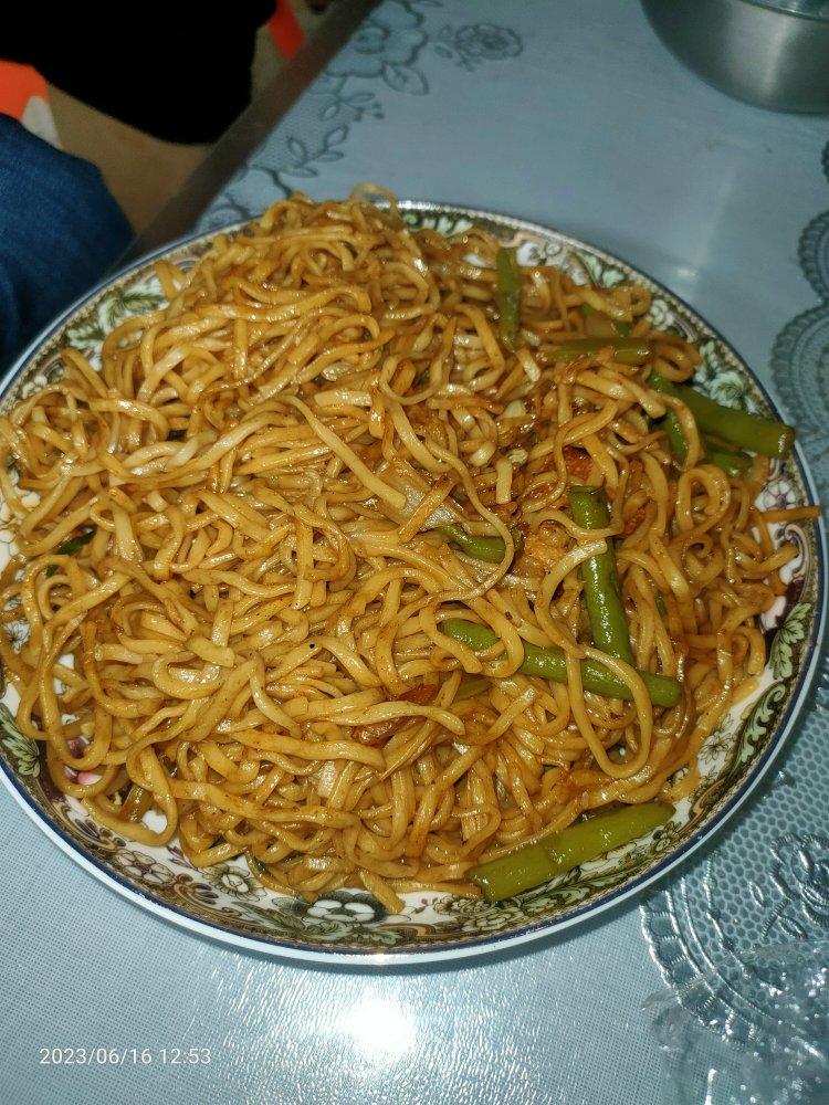 豆角焖面