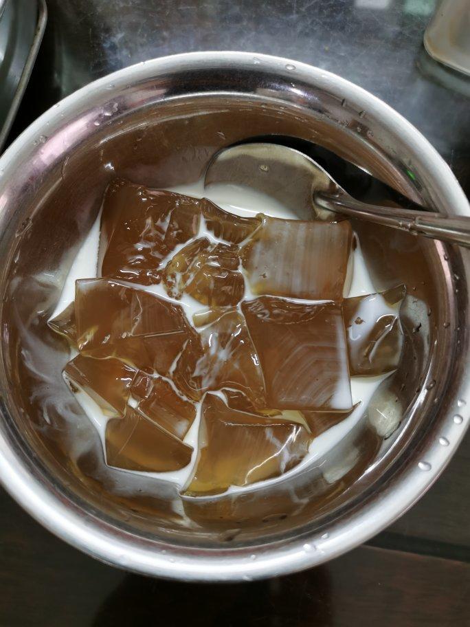 海底椰雪梨菊花膏