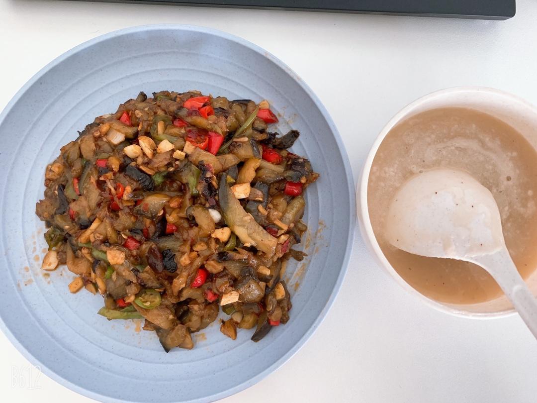 银耳红枣米糊（破壁机）