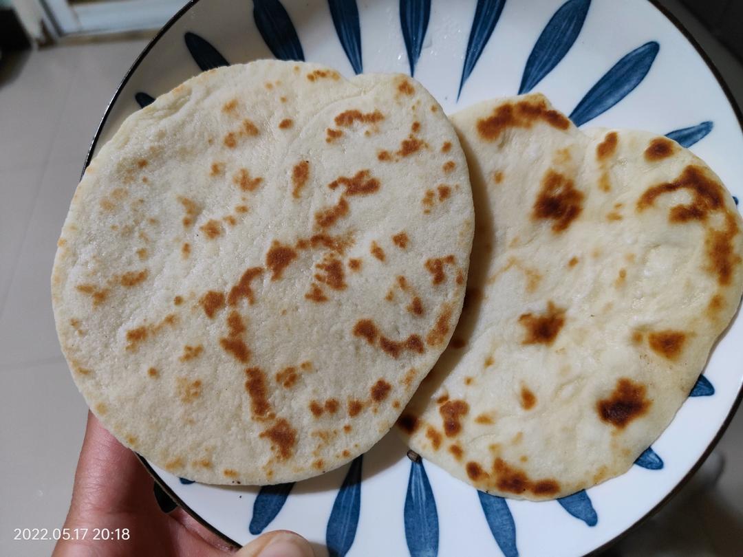 松软大饼像面包   这么做咸香适口  老少皆宜   附细节视频