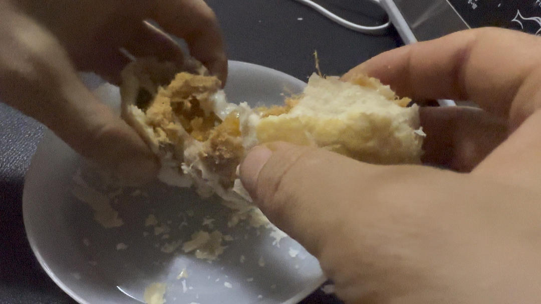 蛋黄酥（黄油版）无需揉面，超快手