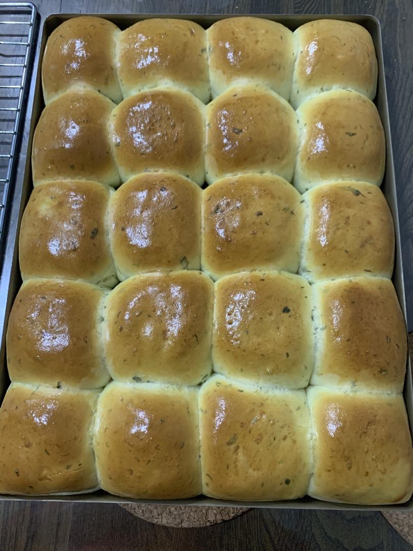 一次发酵的咸面包