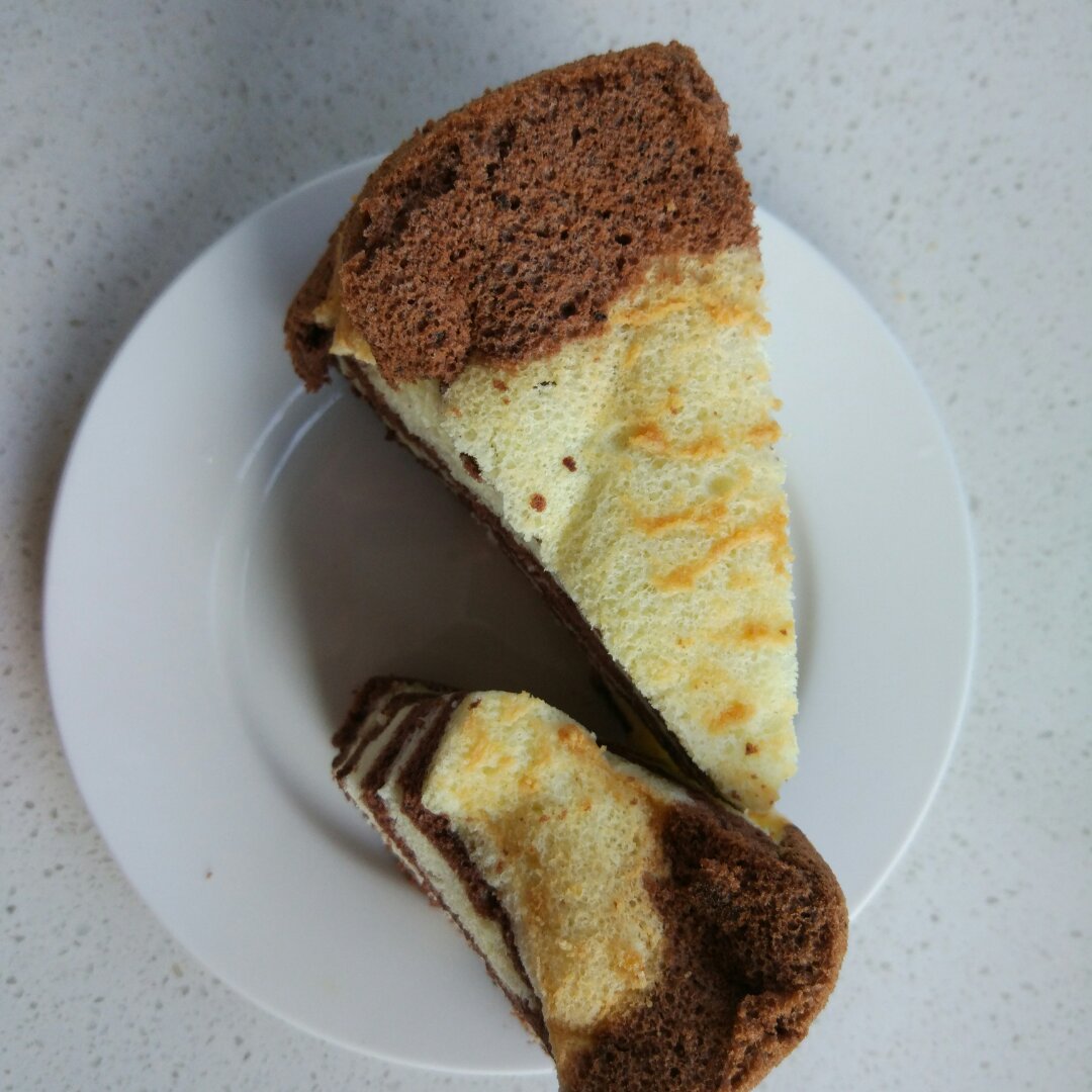 双色拉花戚风蛋糕