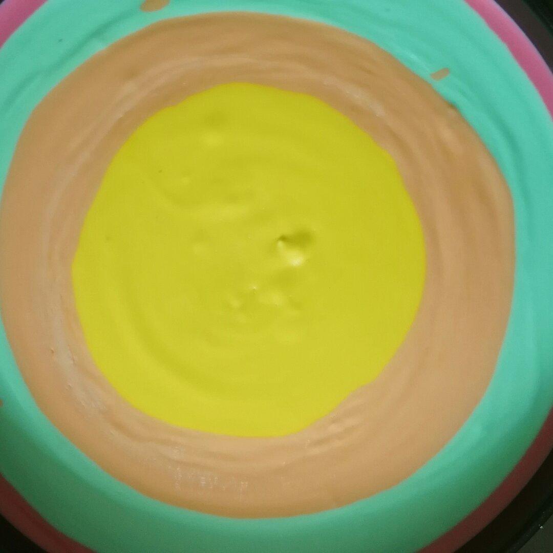 彩虹慕斯蛋糕