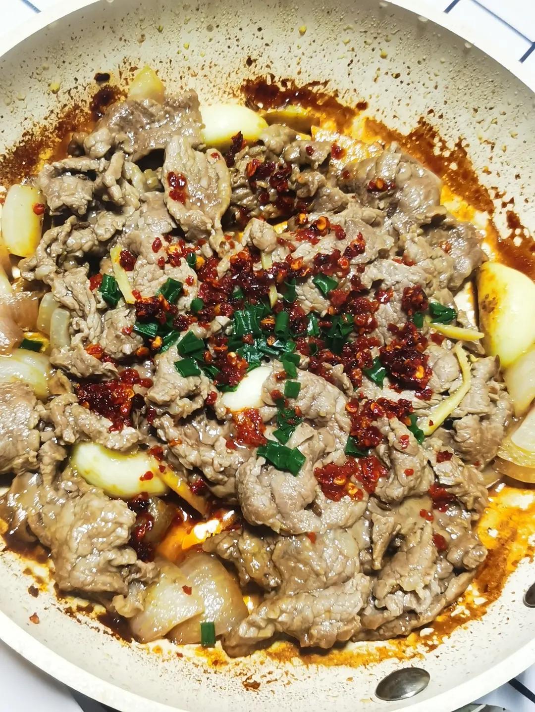 ㊙️🔥超级下饭菜‼️黑椒牛肉啫啫煲‼️万土烧日式土锅