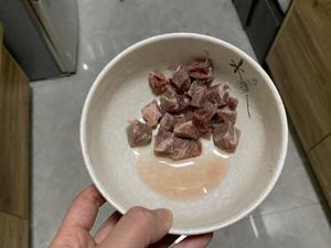 宝宝辅食：番茄牛肉豆腐大米粥（10月+）的做法 步骤3