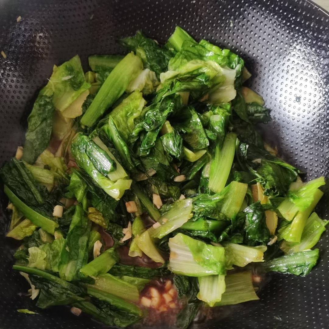 蒜蓉耗油清炒油麦菜，减脂快手菜，宝宝超爱，傻瓜步骤，屡试不爽，好吃且下饭，鲜香爽口！！