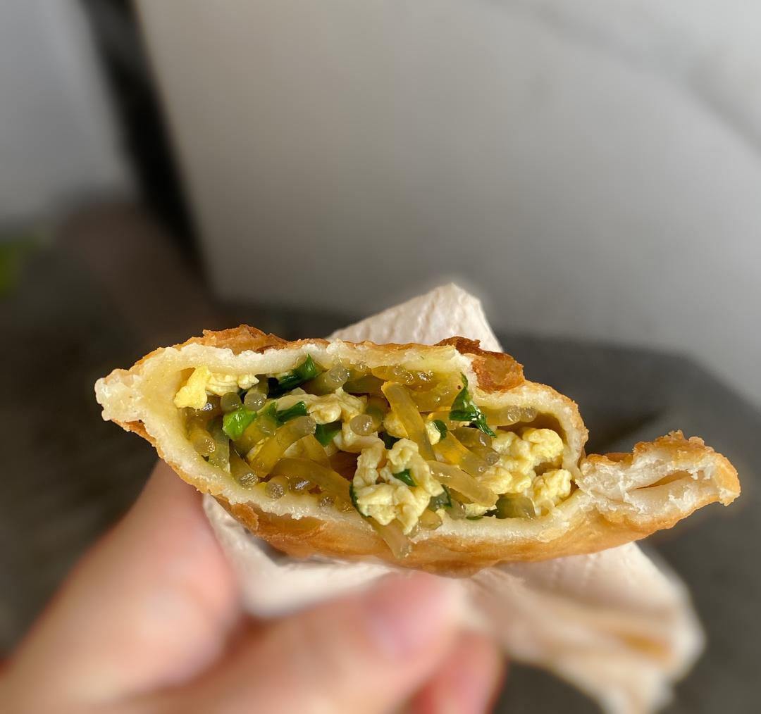 快手韭菜盒子的做法