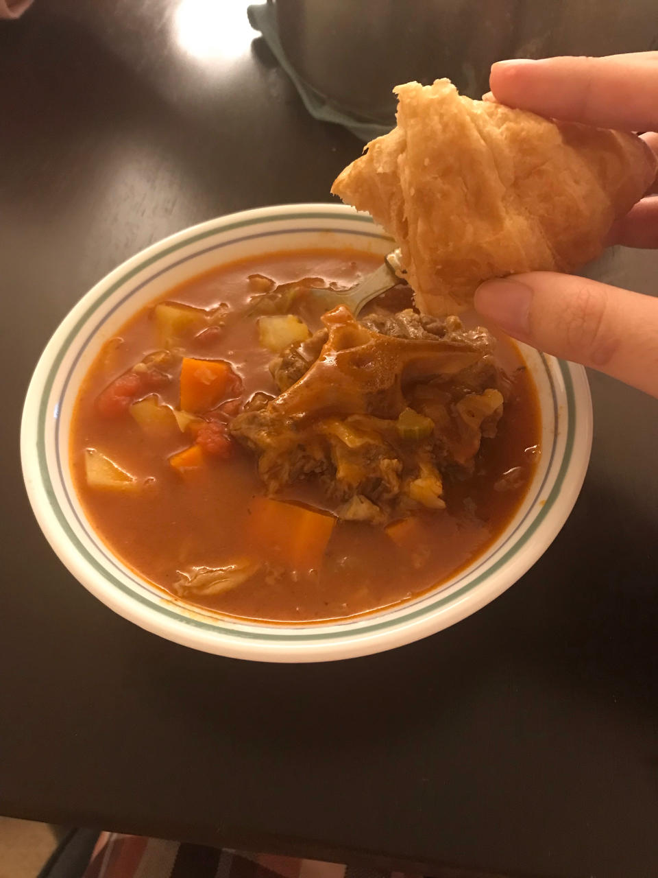 番茄牛尾汤