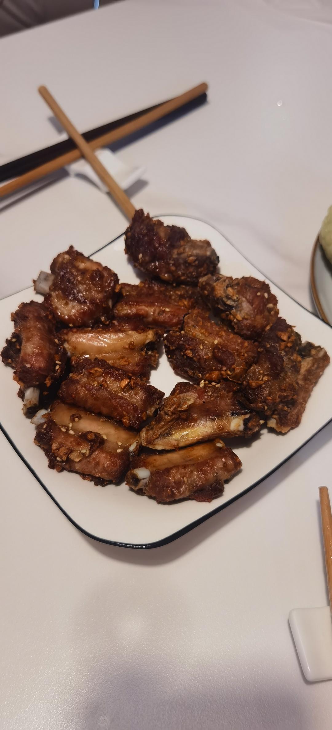 空气炸锅蒜香排骨，巨香巨好吃，简单易操作