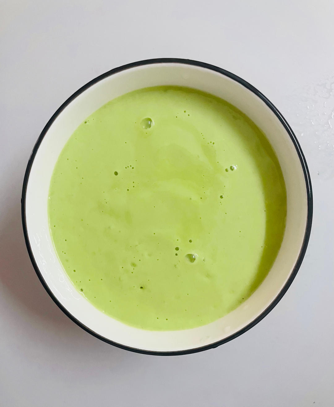 牛油果生姜奶昔