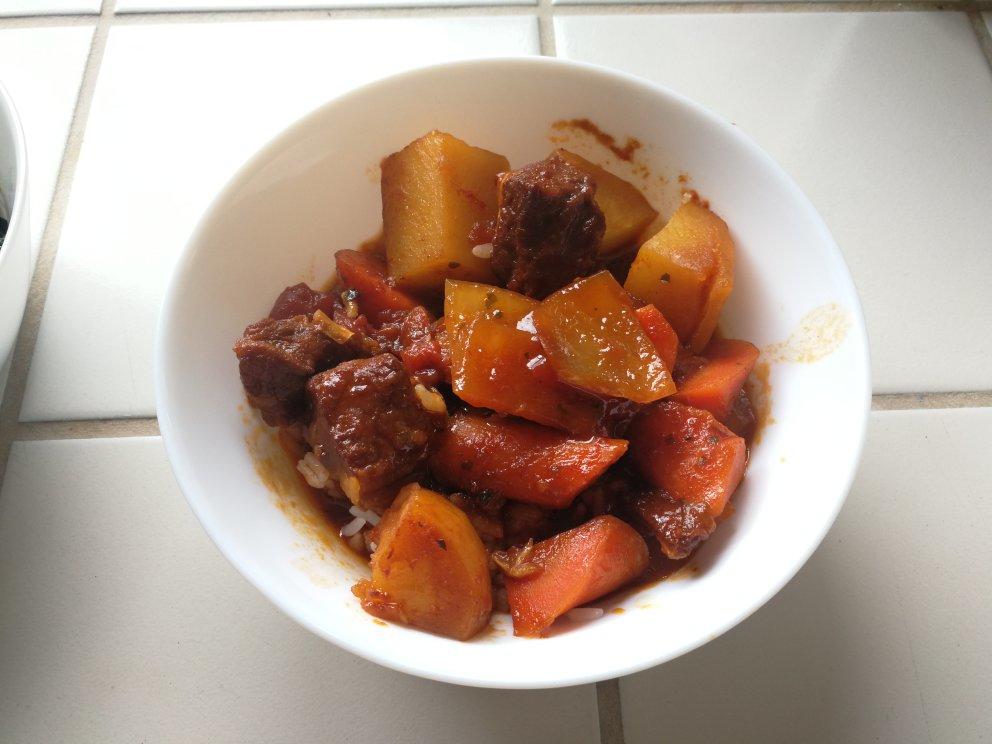 番茄土豆炖牛腩