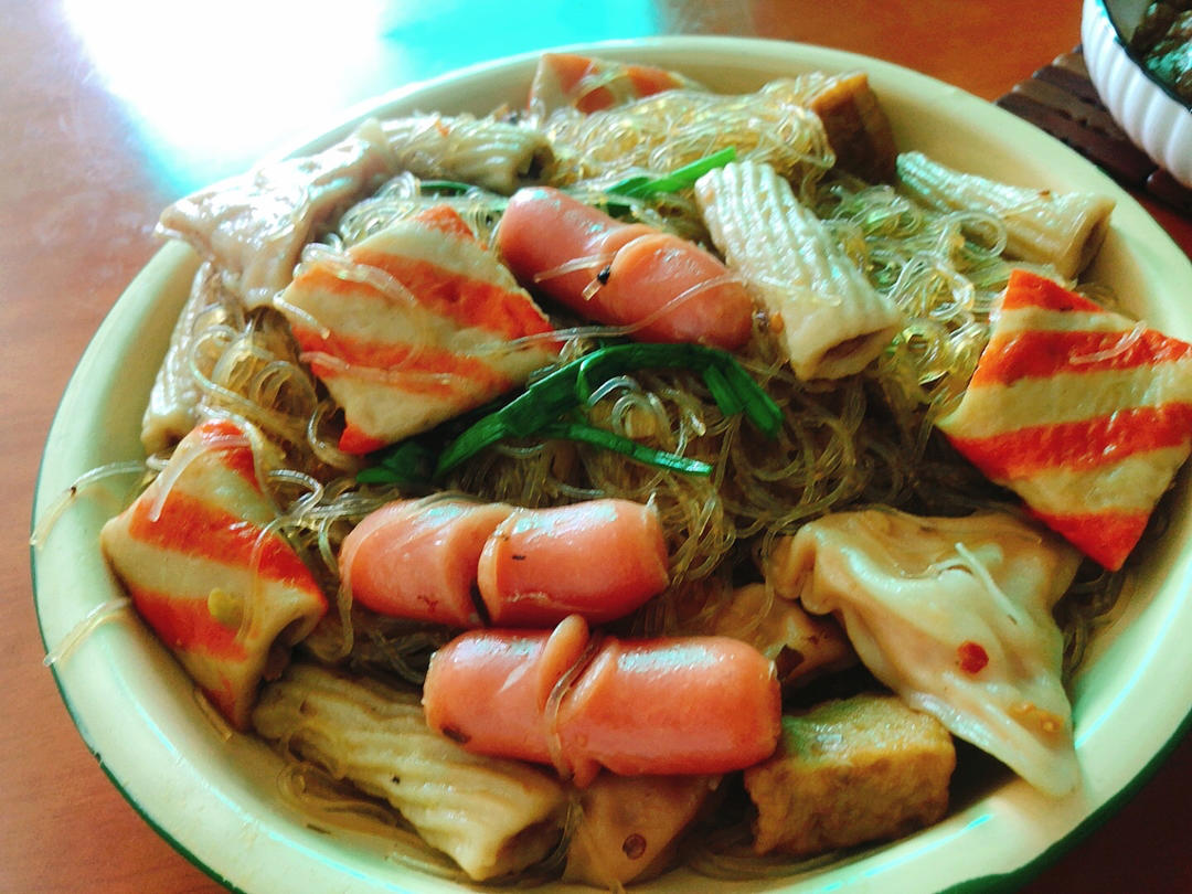 不得不说，这个蒜蓉粉丝煲是粉丝界的天花板