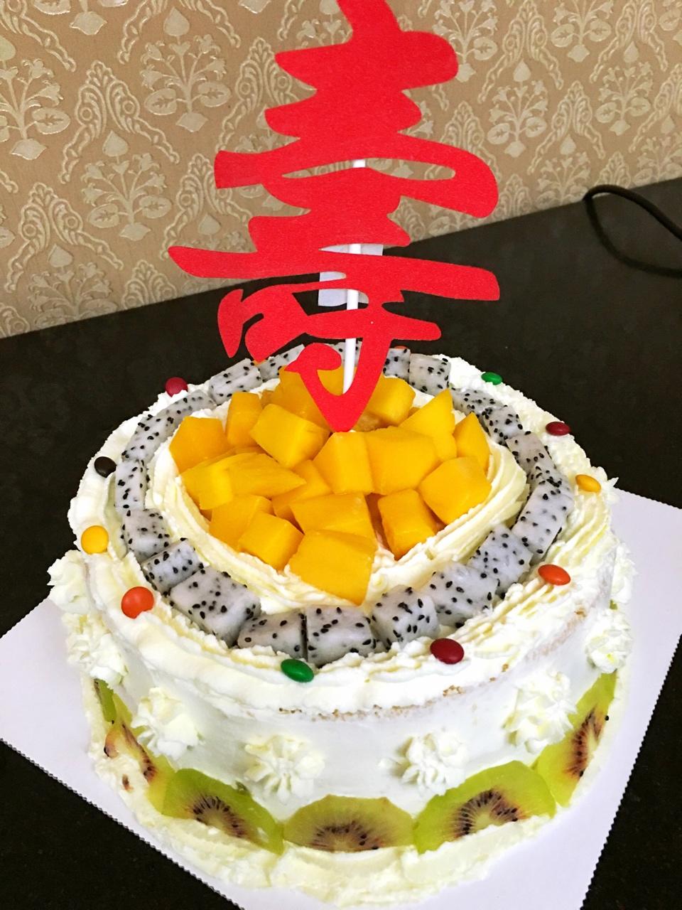 各种简易式水果蛋糕装饰