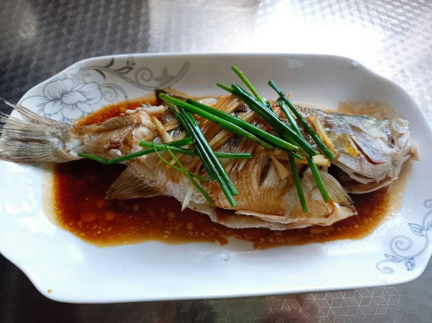 清蒸鲈鱼