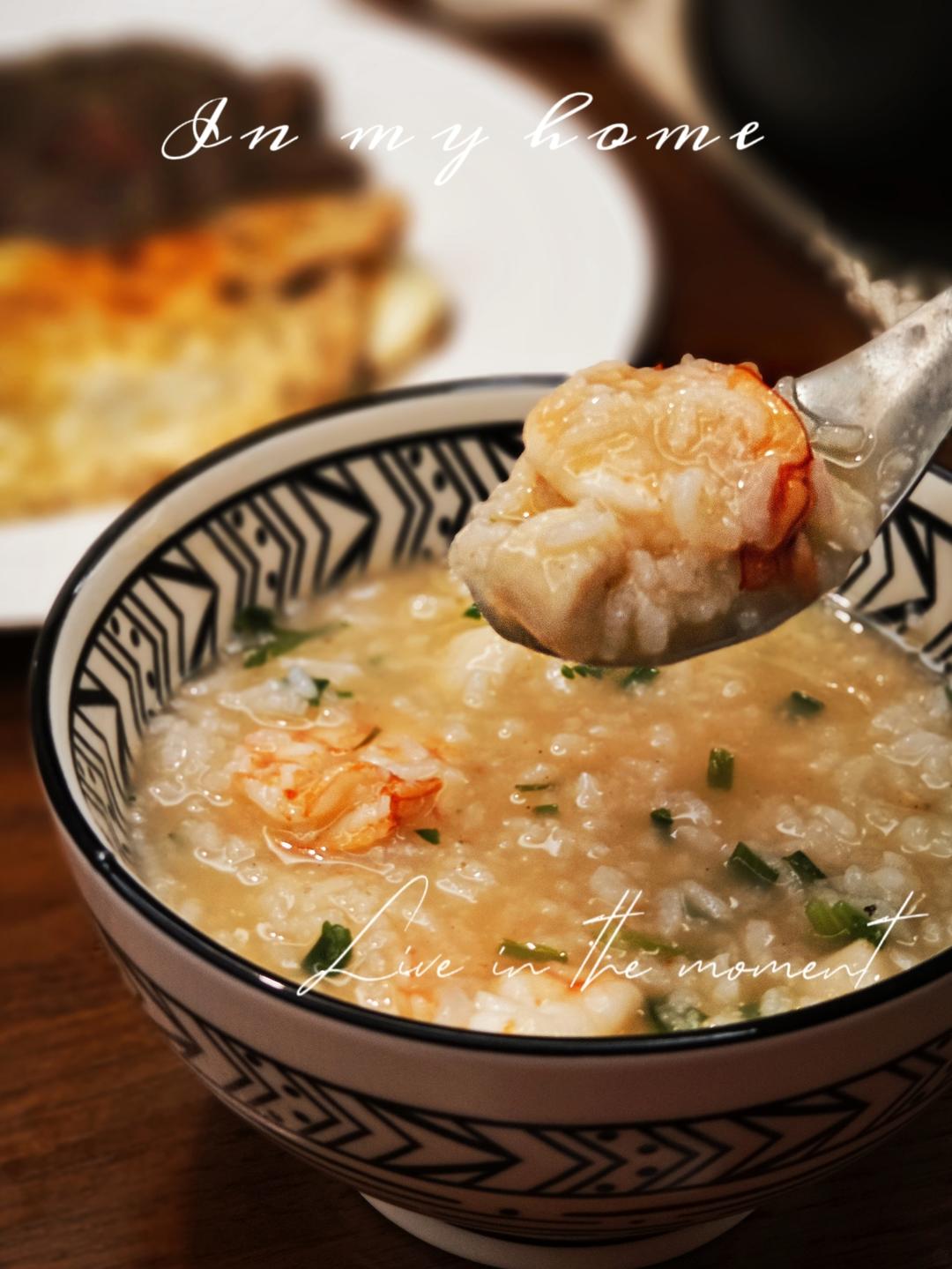 【视频】海鲜砂锅粥，吃货潮汕人的最爱！