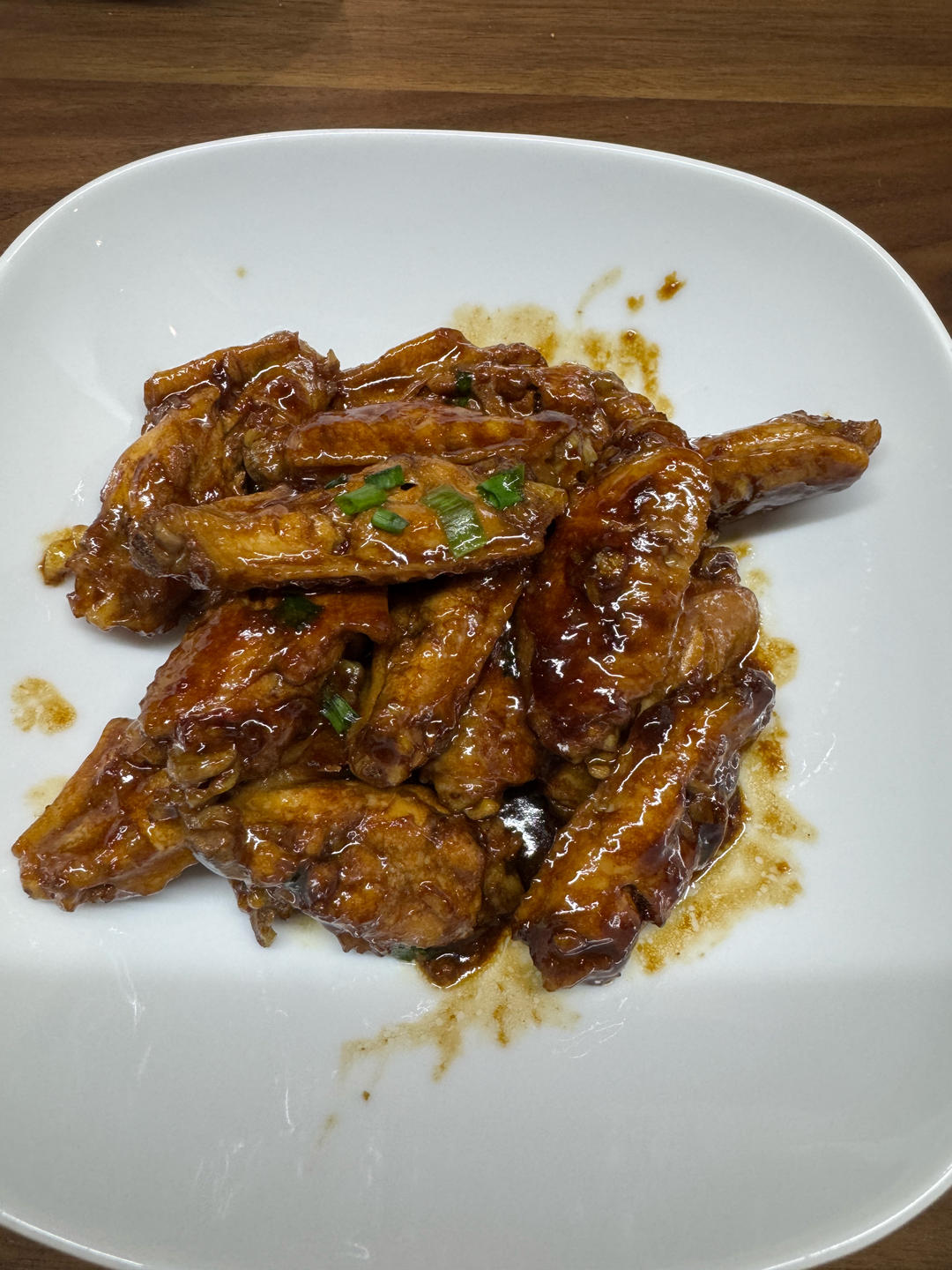 妈妈家的味道，吃了停不下来的红烧鸡翅