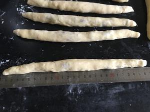 —辫子蜜豆面包（1次发酵法）--长帝贝贝CRWF32AM烤箱的做法 步骤8