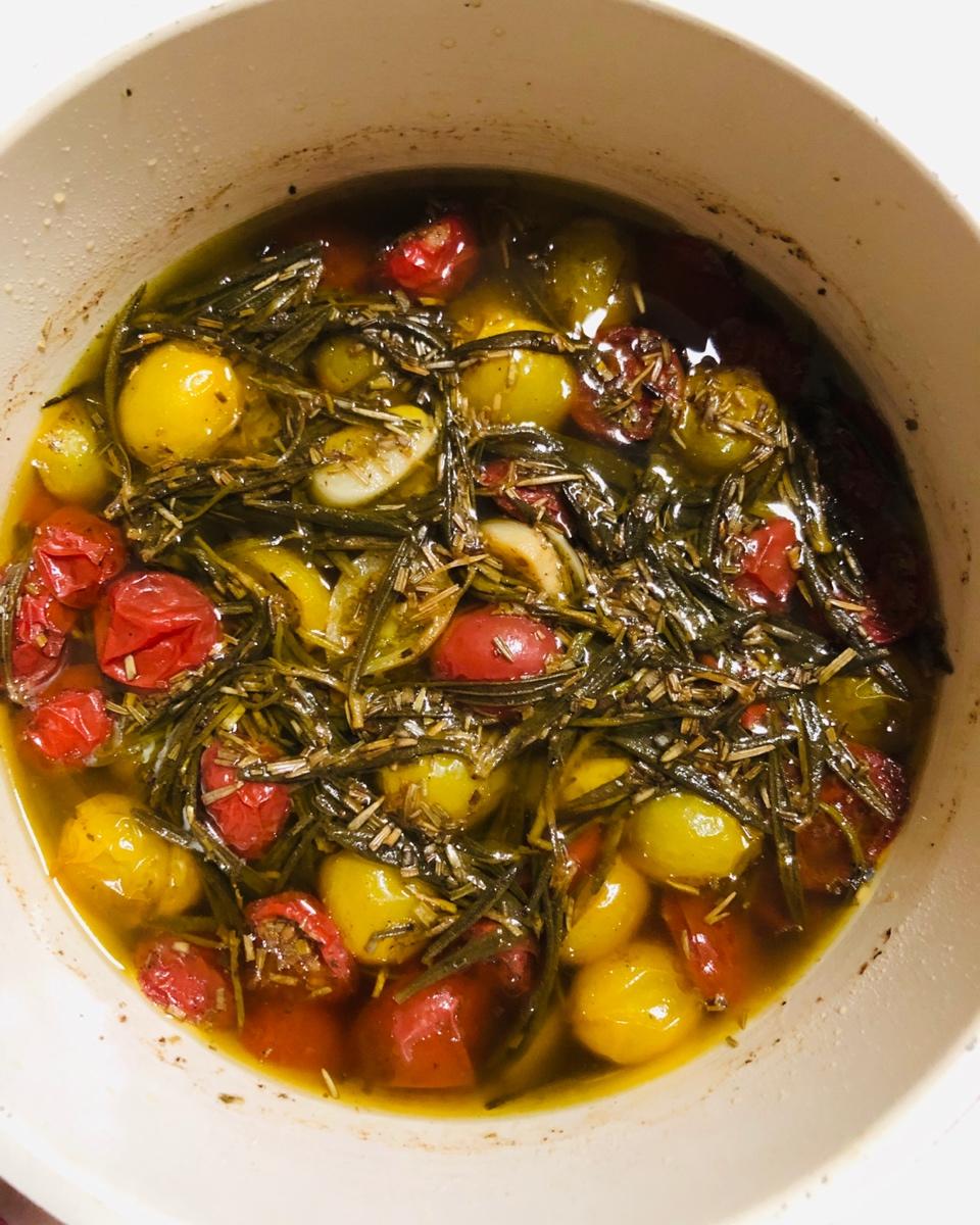 百搭的油渍小番茄【北鼎烤箱食谱】