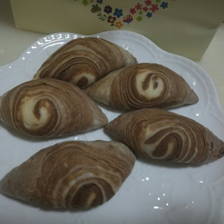 贝壳榴莲酥