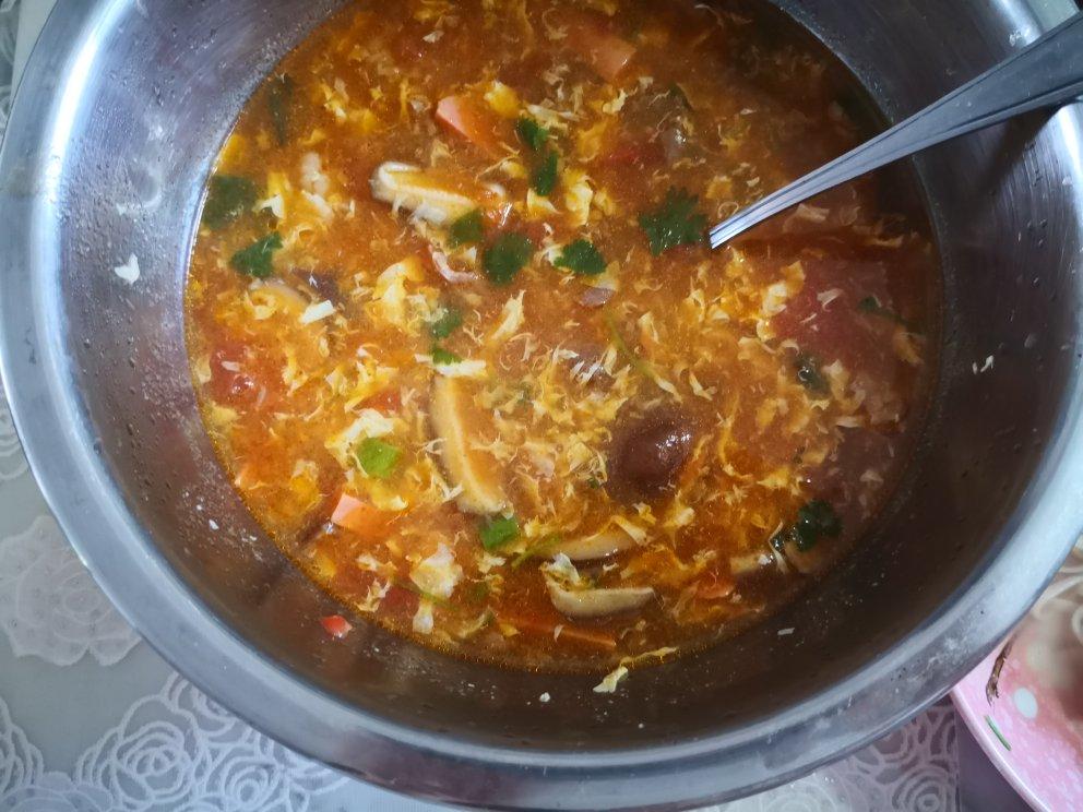 巨开胃巨好喝，10分钟搞定番茄酸辣汤冬季必喝。