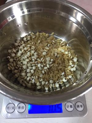 减脂中餐-糙米炒饭的做法 步骤1