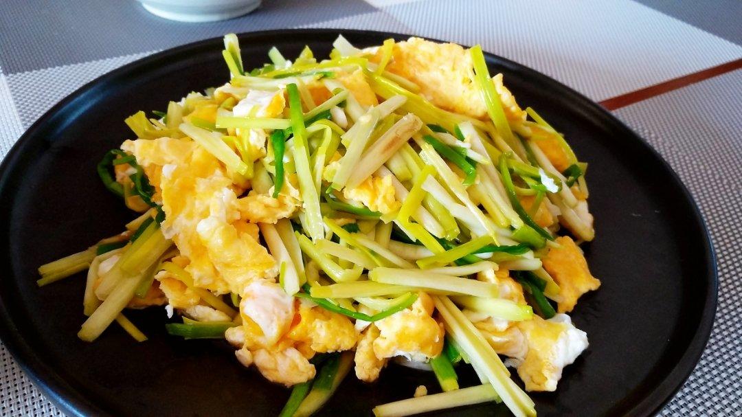 韭黄炒鸡蛋