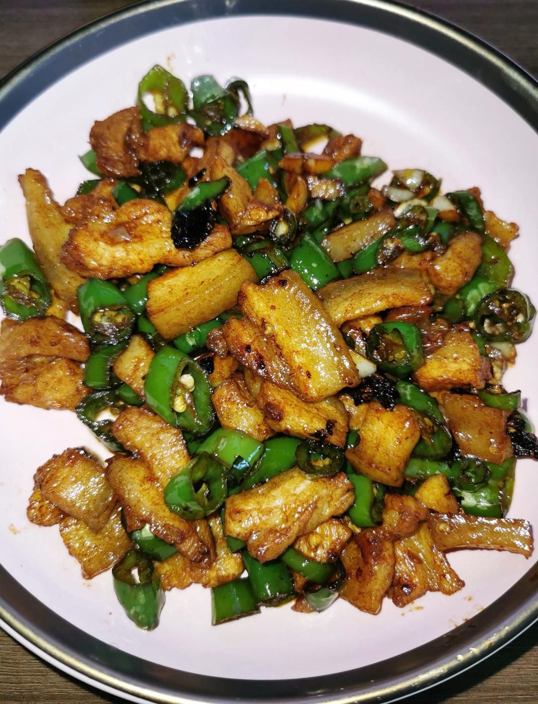 青椒炒肉