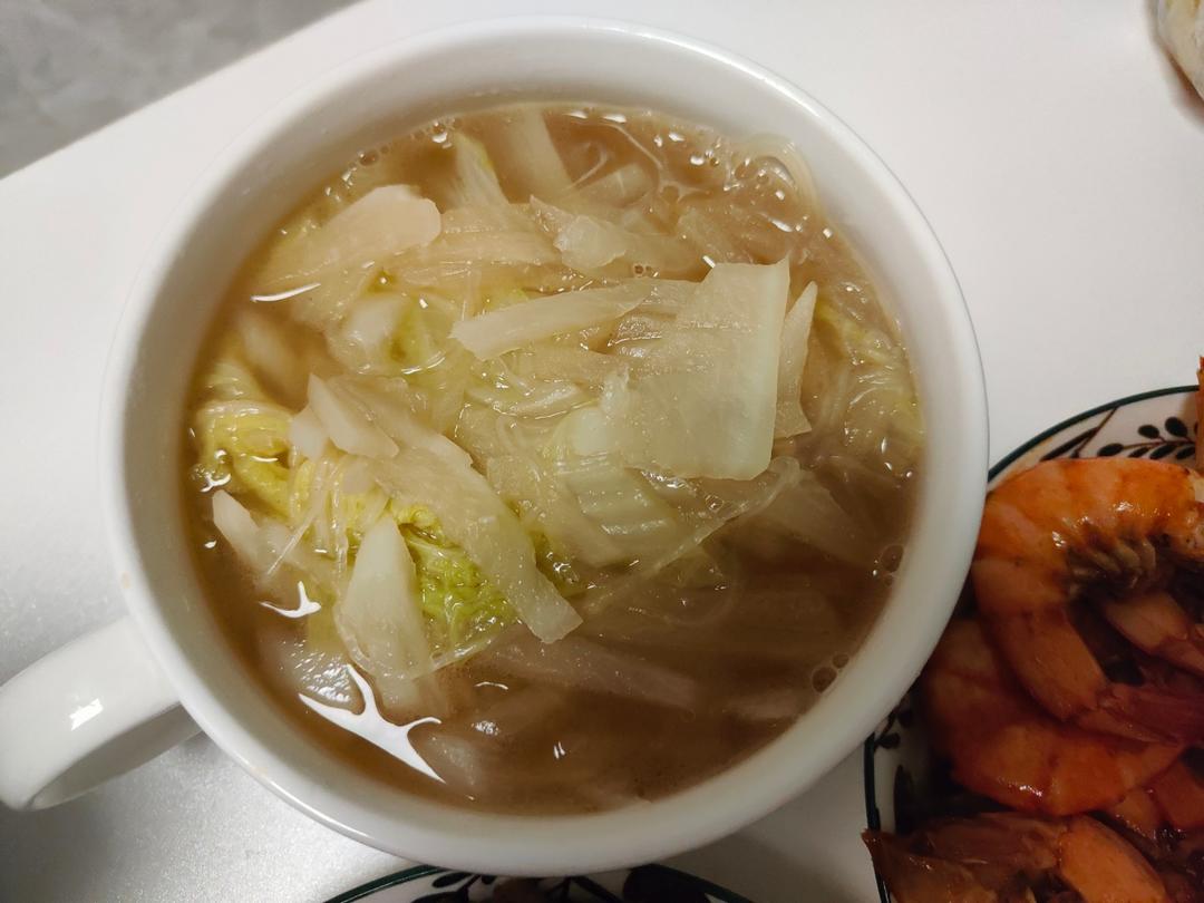 🌈冬天必喝的汤～萝卜白菜汤！简单又美味