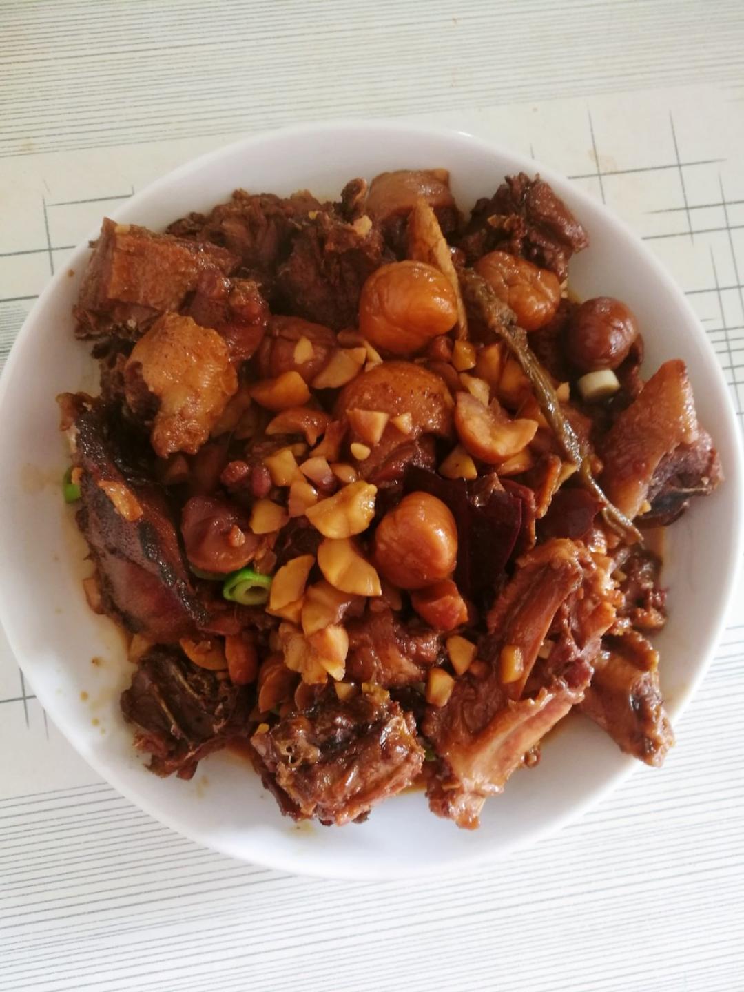 【栗子烧鸡】鸡肉都给你吃，栗子归我~