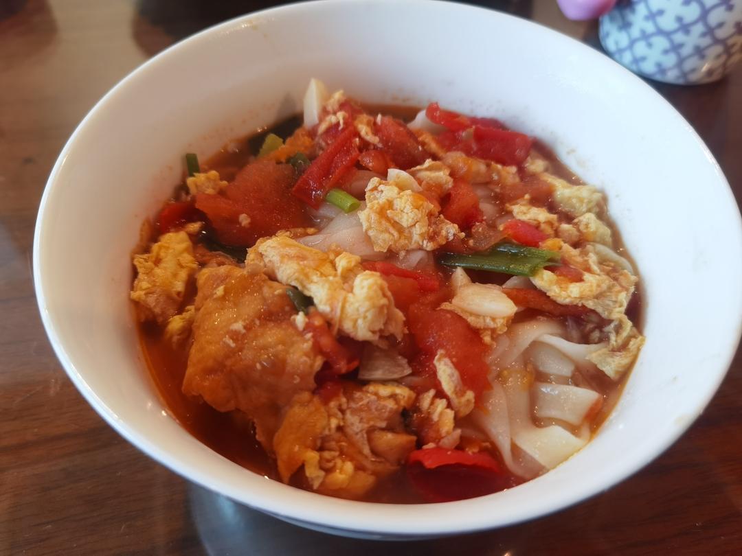 西红柿鸡蛋鸡蛋打卤面