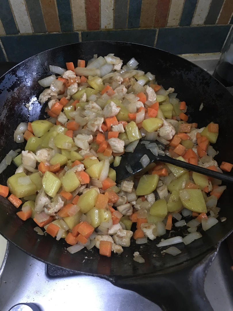 零失败日式咖喱鸡肉饭！！最正宗日本家庭做法！简单又好吃！