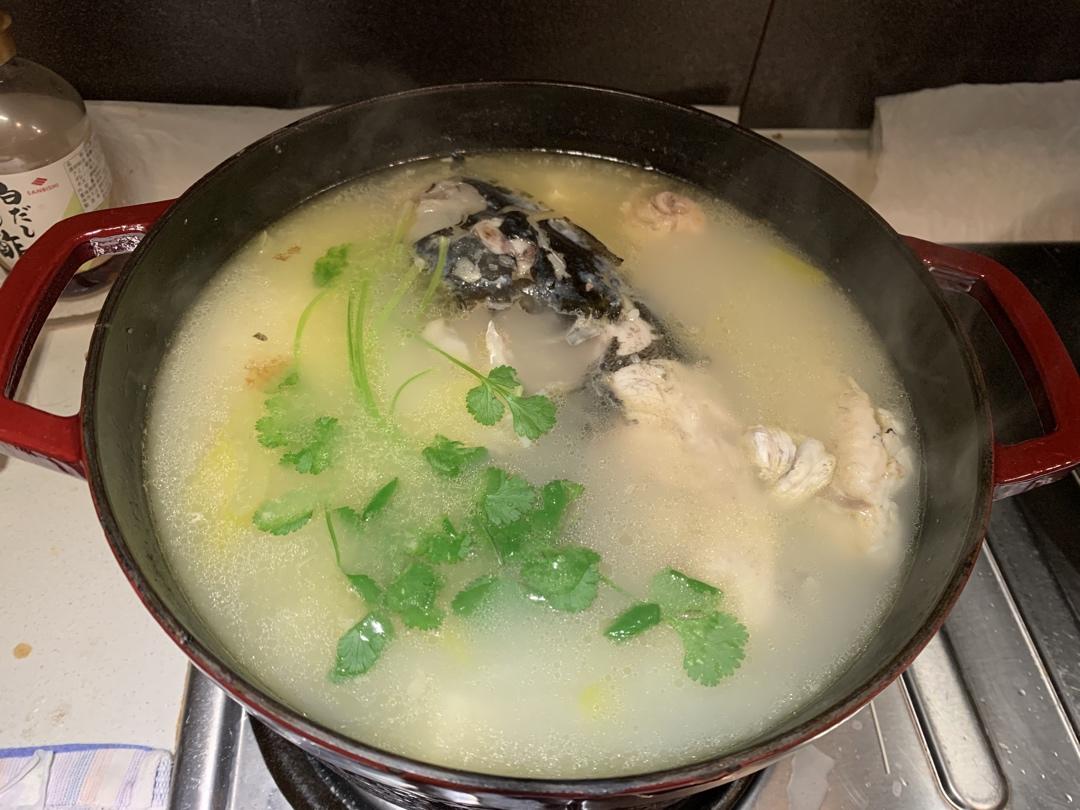 奶白鱼头汤（鲜）