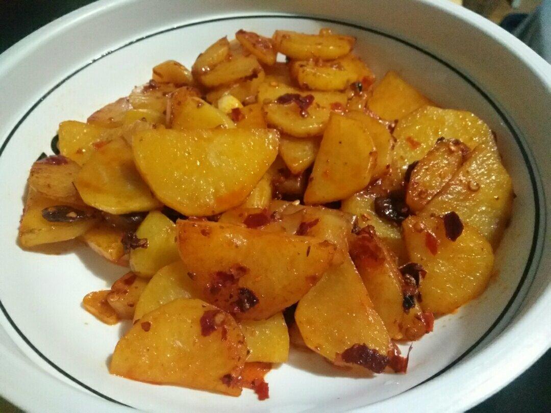 干锅土豆片