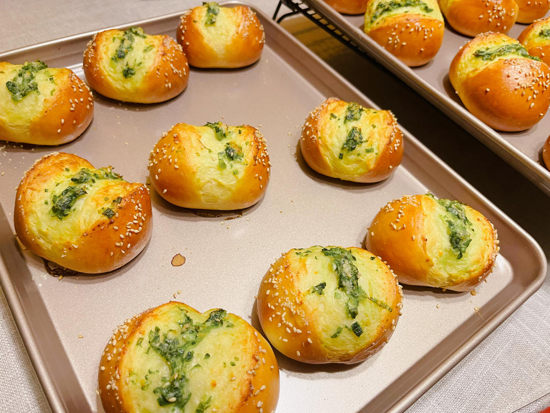 松软可爱，香葱泡泡包