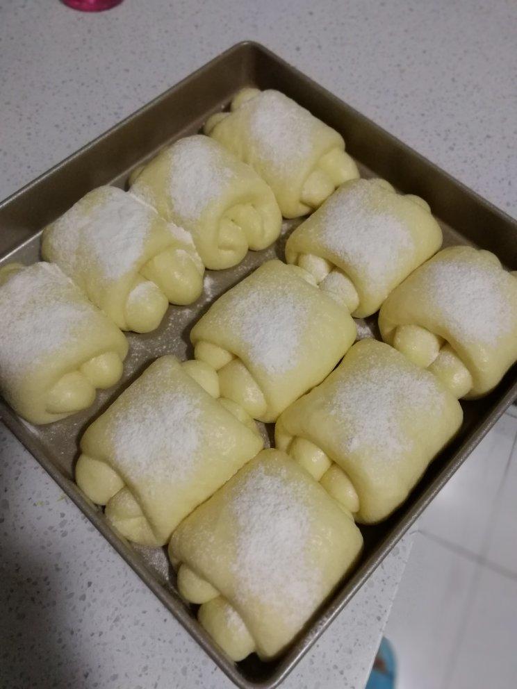 软到不知所措的牛奶卷