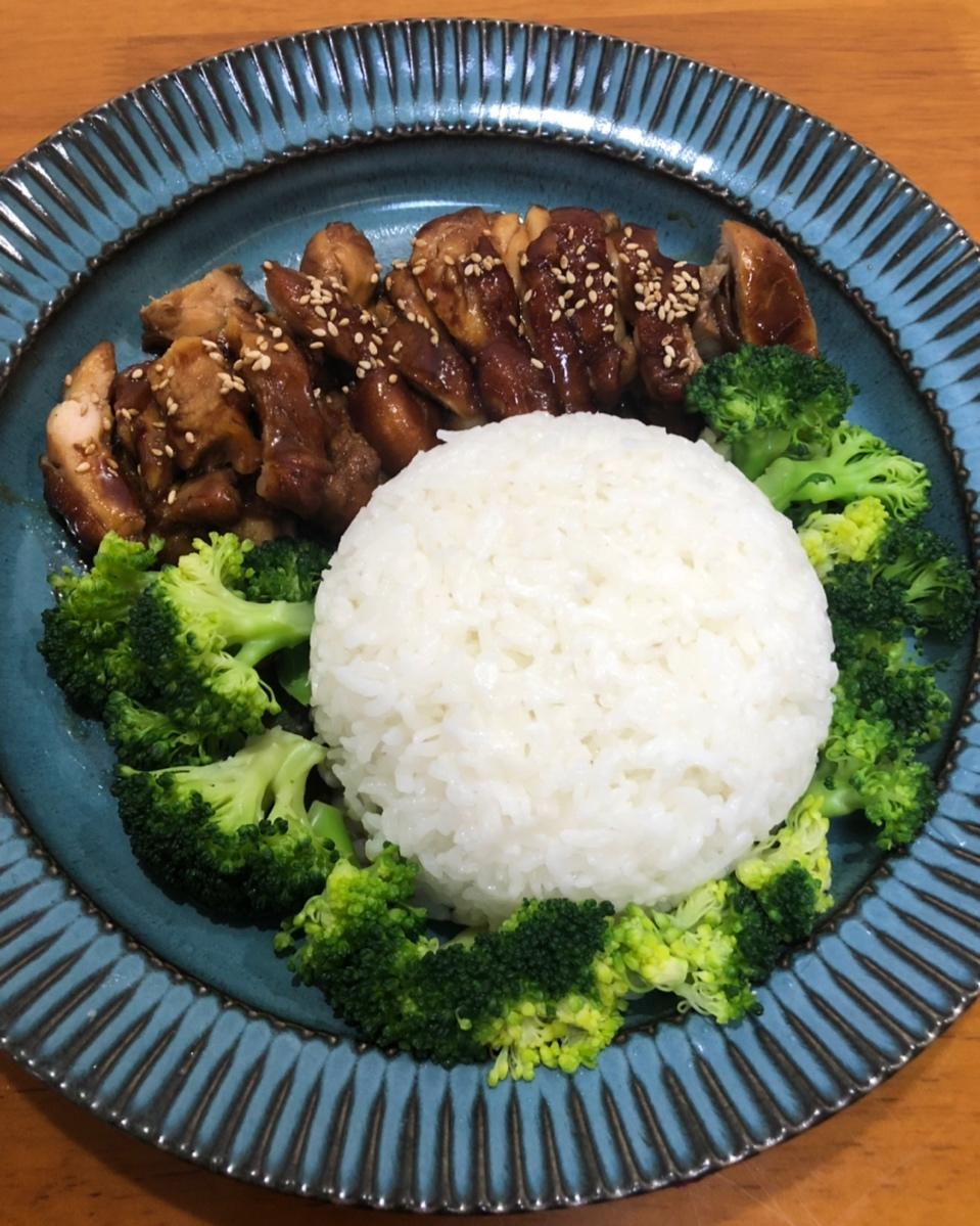 照烧鸡腿饭