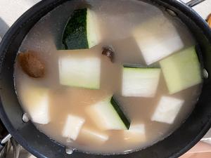 广东汤•冬瓜蚝豉汤的做法 步骤4
