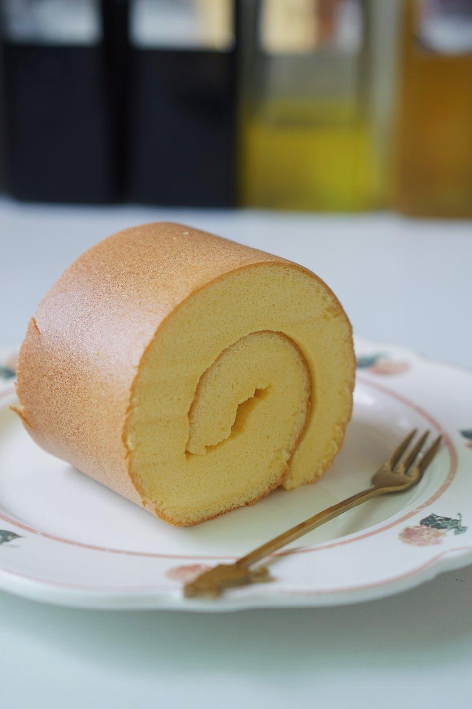 蛋糕卷这样做‼️不掉皮不开裂（小视频食谱）