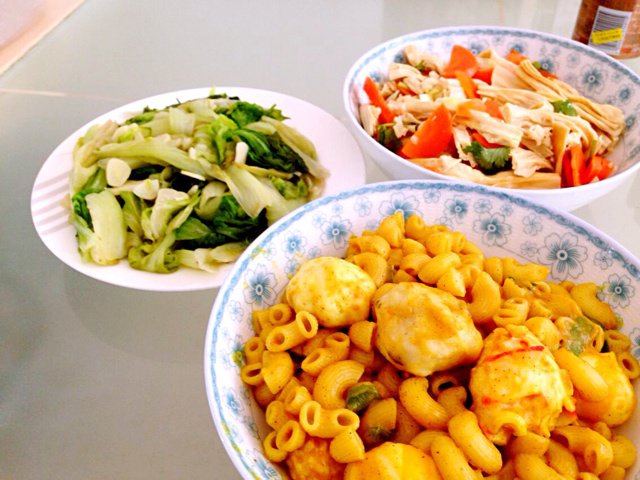 咖喱鱼蛋意面