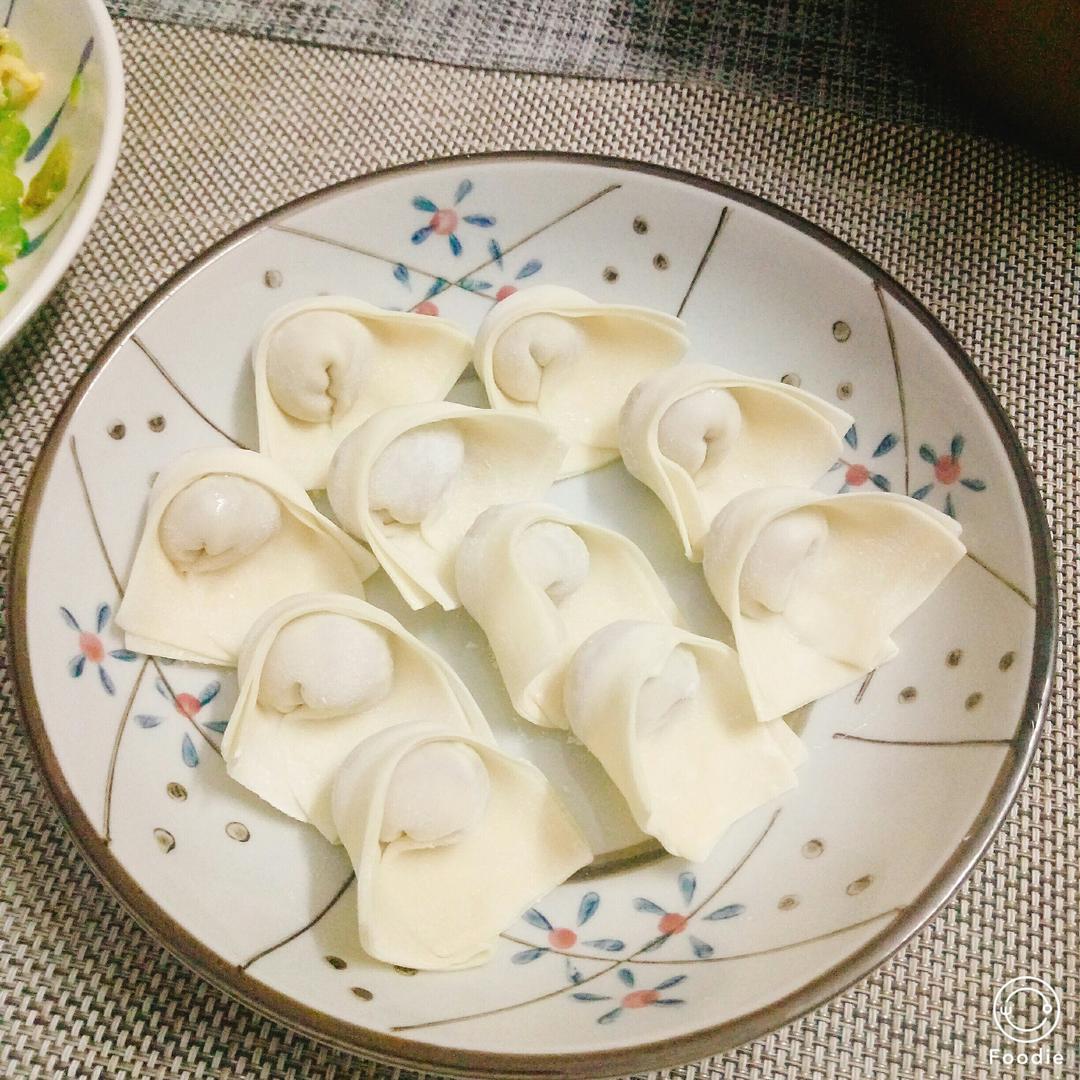 元宝馄饨的包法